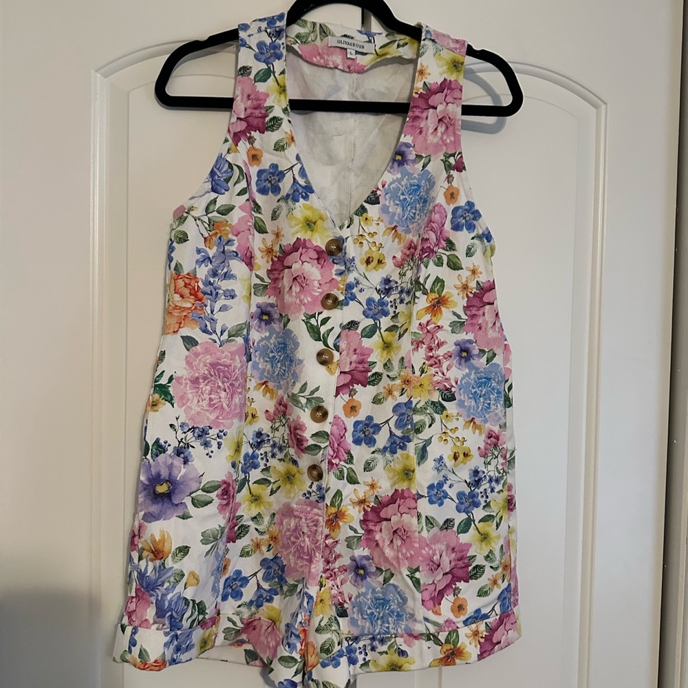 Olivaceous Multicolor Floral V-Neck Blouse